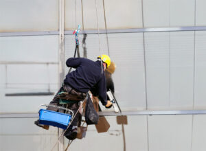 Straps – Harnesses – PPE